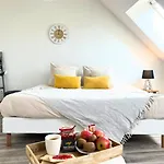 Avec Parking Prive Gratuit, Proche Centre-ville Apartman *