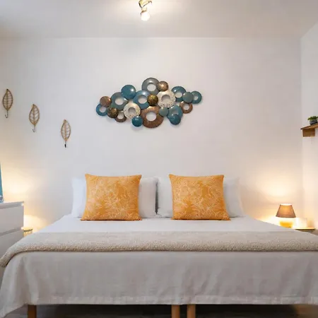 Apartman Avec Parking Prive Gratuit, Proche Centre-ville Saint-Omer