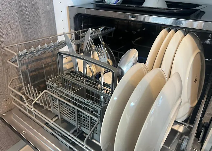 Apartment Avec Parking Prive Gratuit, Proche Centre-ville Saint-Omer (Pas-de-Calais)